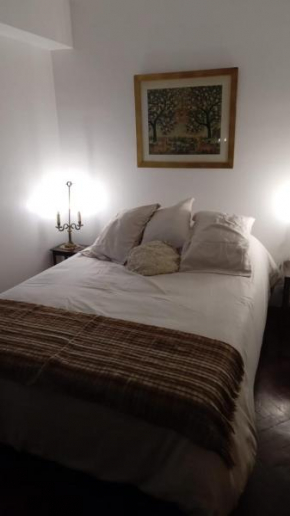 Tu lugar en Recoleta, Amplio monoambiente con baño completo y cocina aparte